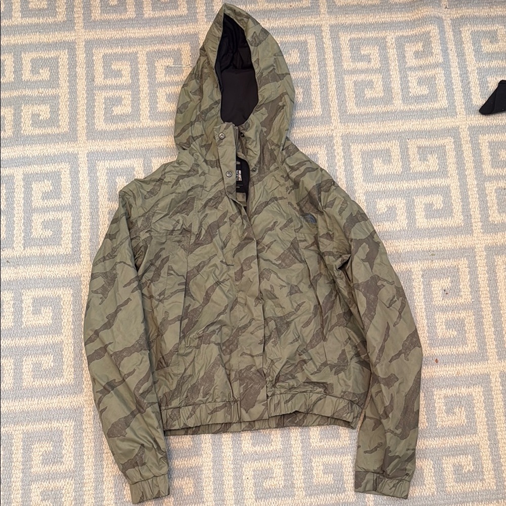 North Face Camouflage Hooded Rain Waterproof Jacket S
